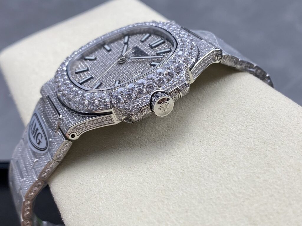 Super Clone Patek Philippe Nautilus 5711 40mm Up Full 3000pcs Moissanite Pave Hongkong – Customize Diamod — case and bezel