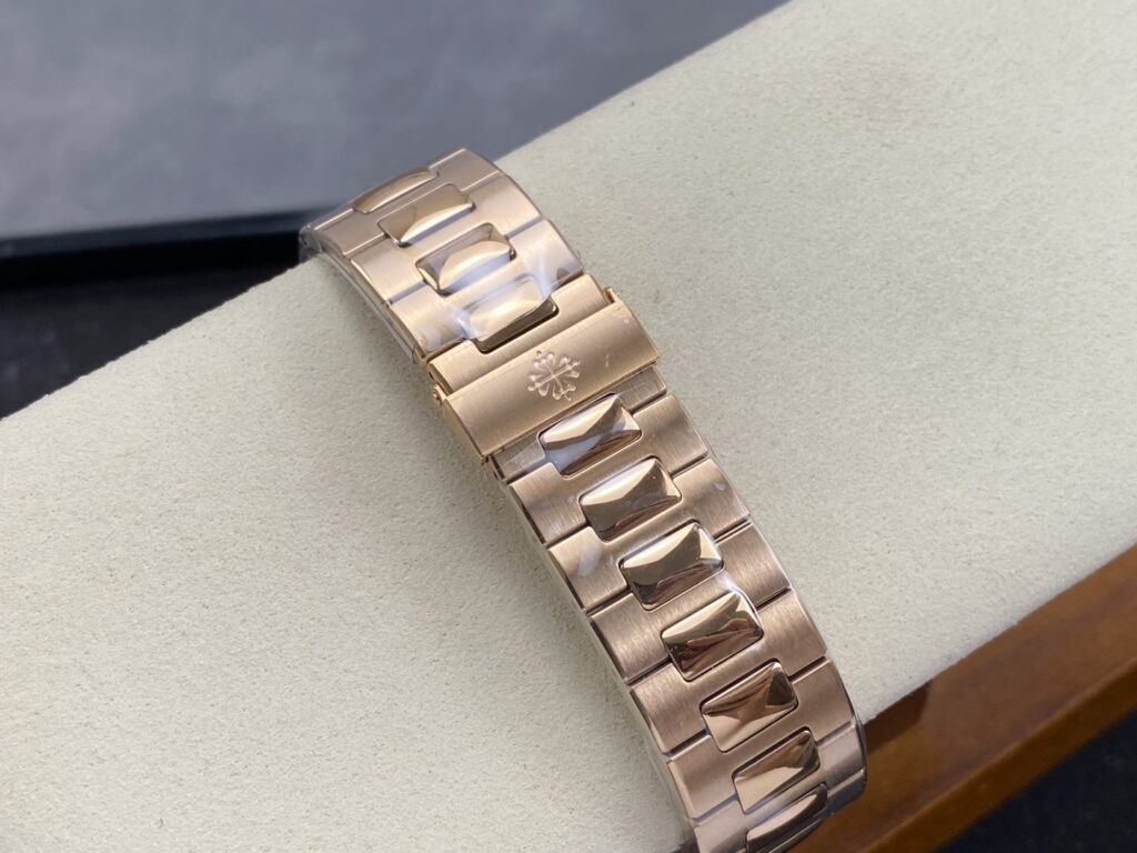 Super Clone Patek Philippe Nautilus 5711/1R-001 40mm Chocolate Dial Rose Gold V3 Update — clasp and links