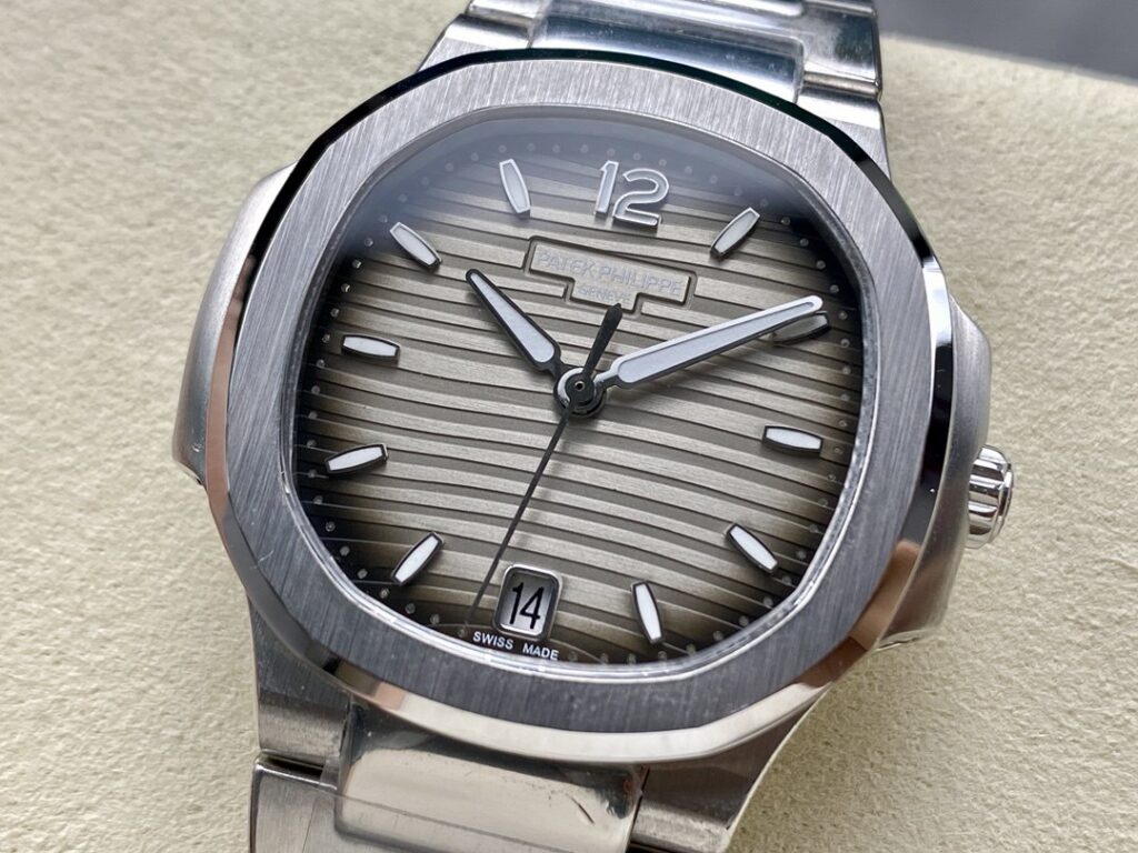 Super Clone Patek Philippe Nautilus 7118/1A-011 35.2mm Gray Dial Steel — view 10