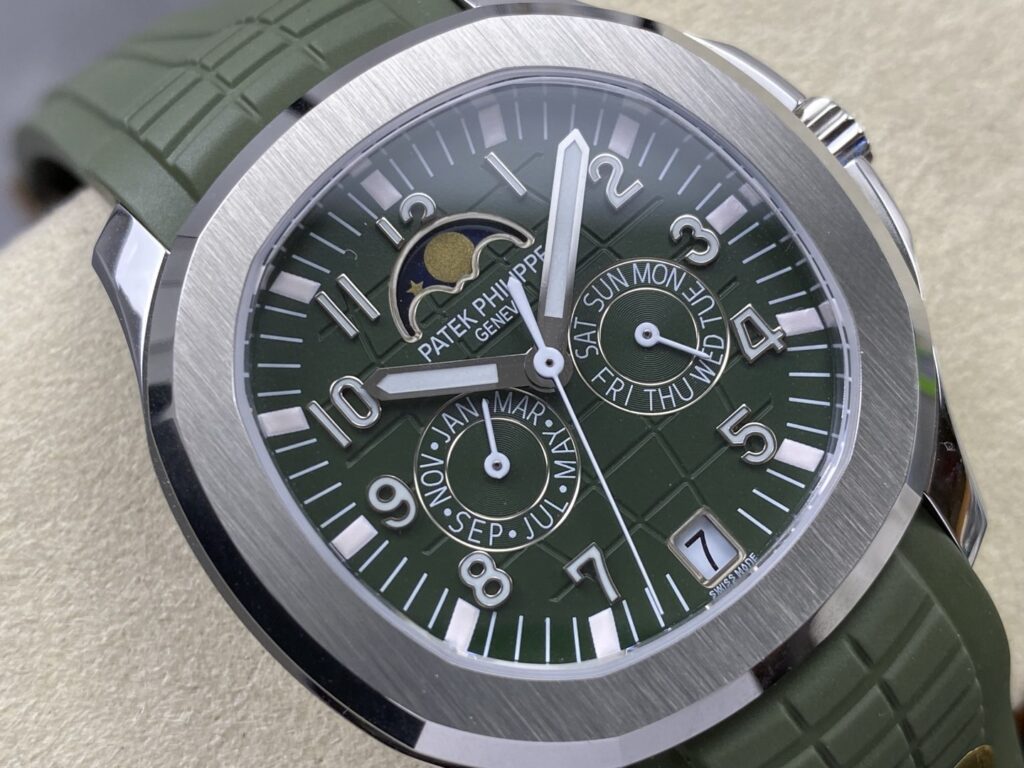 Super Clone Patek Philippe Aquanaut 5261A Moonphase Green 40mm — view 12