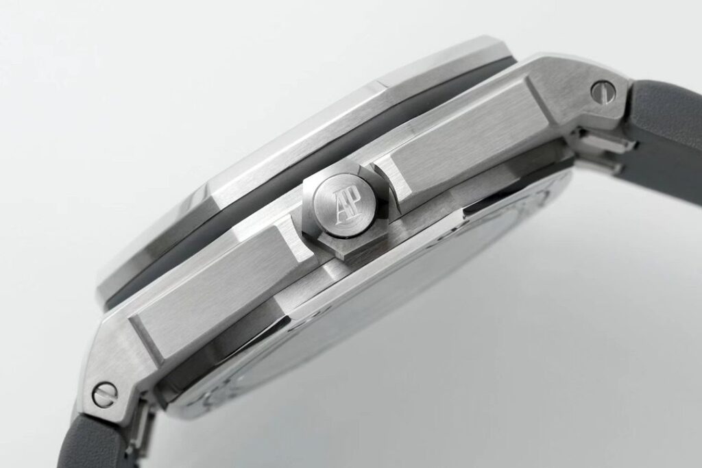 Super Clone Audemars Piguet Royal Oak Offshore Diver 15720ST 42mm Stainless Steel Grey Dial — movement / caseback view