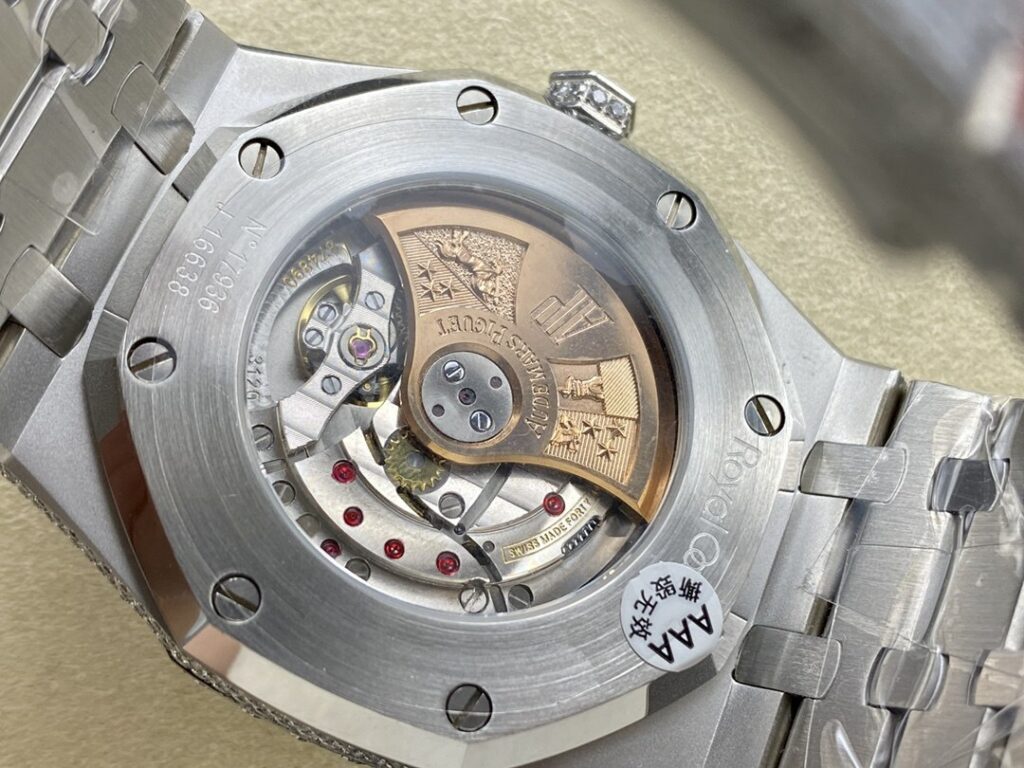 Super Clone Audemars Piguet Royal Oak 15400ST 41mm Full Moissanite Hongkong – Customize Diamod — side profile