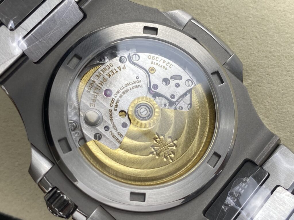 Super Clone Patek Philippe Nautilus 5711A White 40mm — clasp and links