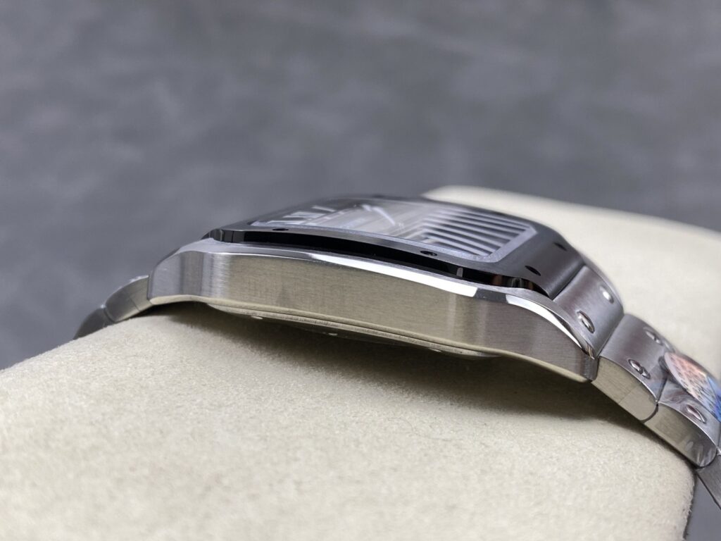 Super Clone Cartier Santos De Cartier Ceramic CRWSSA0037 39.8mm Miyota.9015 — case and bezel