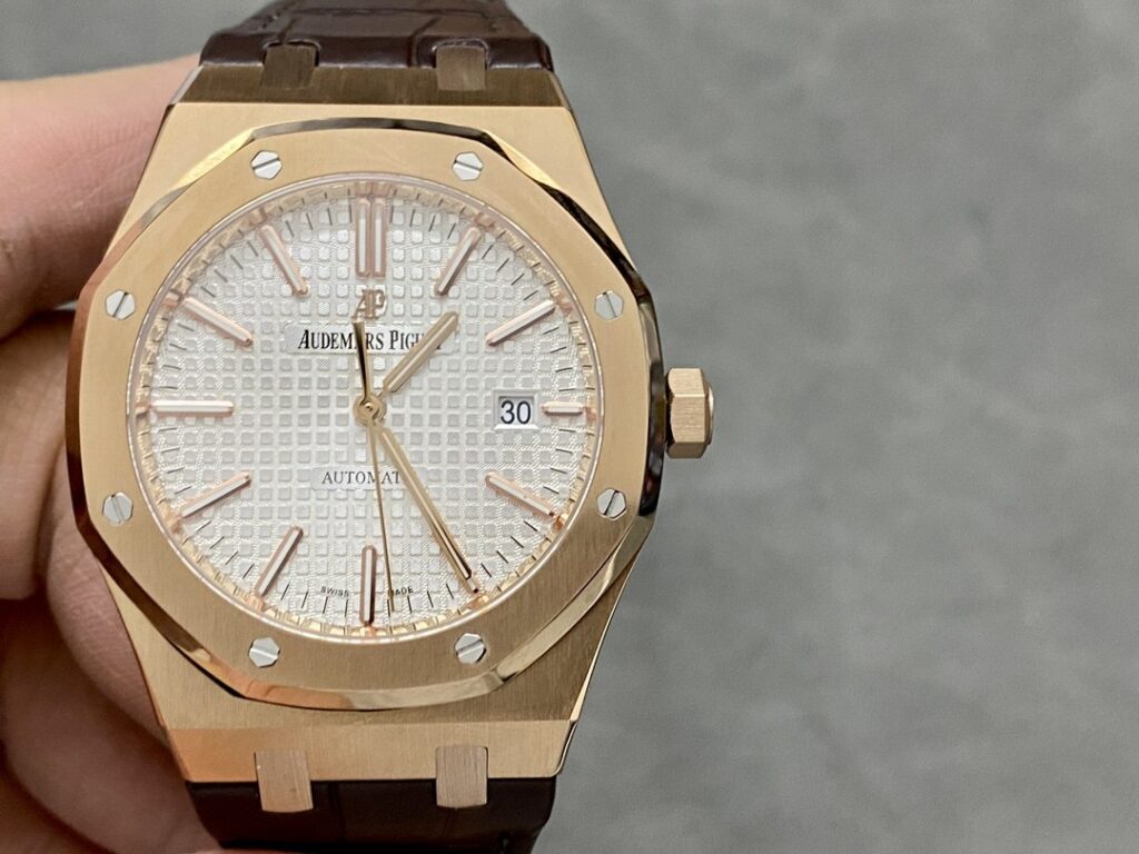 Super Clone Audemars Piguet Royal Oak 15450OR 37mm White Dial Rose Gold — view 10