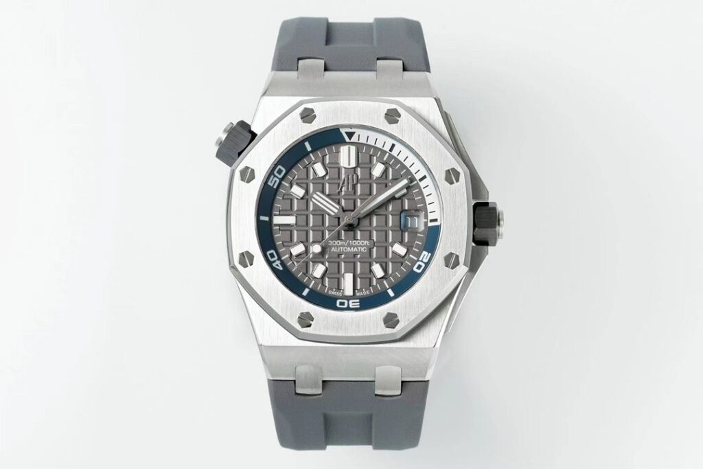 Super Clone Audemars Piguet Royal Oak Offshore Diver 15720ST 42mm Stainless Steel Grey Dial — dial close-up