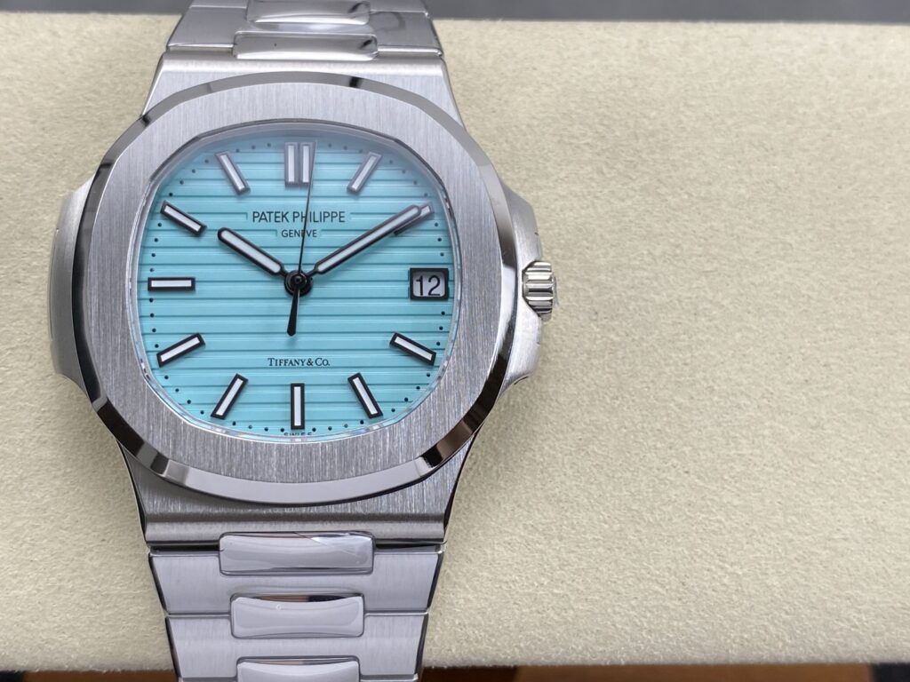 Super Clone Patek Philippe Nautilus 40mm 5711/1A-018 40mm Dial Tifany &CO V3 Update — dial close-up