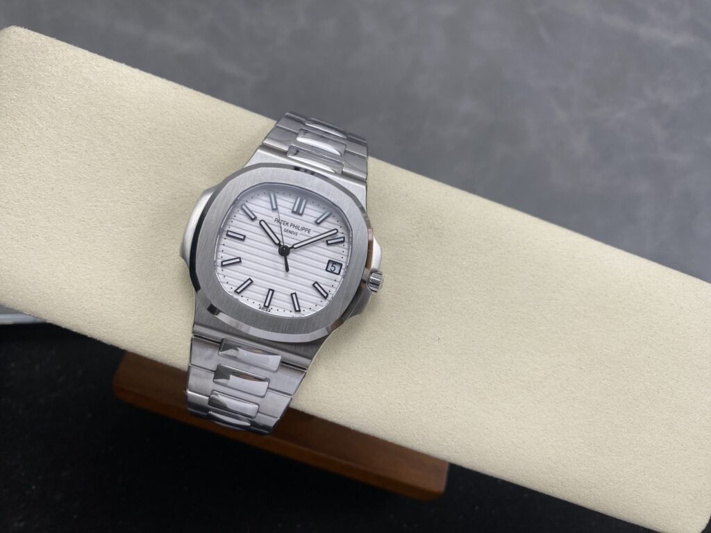 Super Clone Patek Philippe Nautilus 5711A White 40mm — view 9