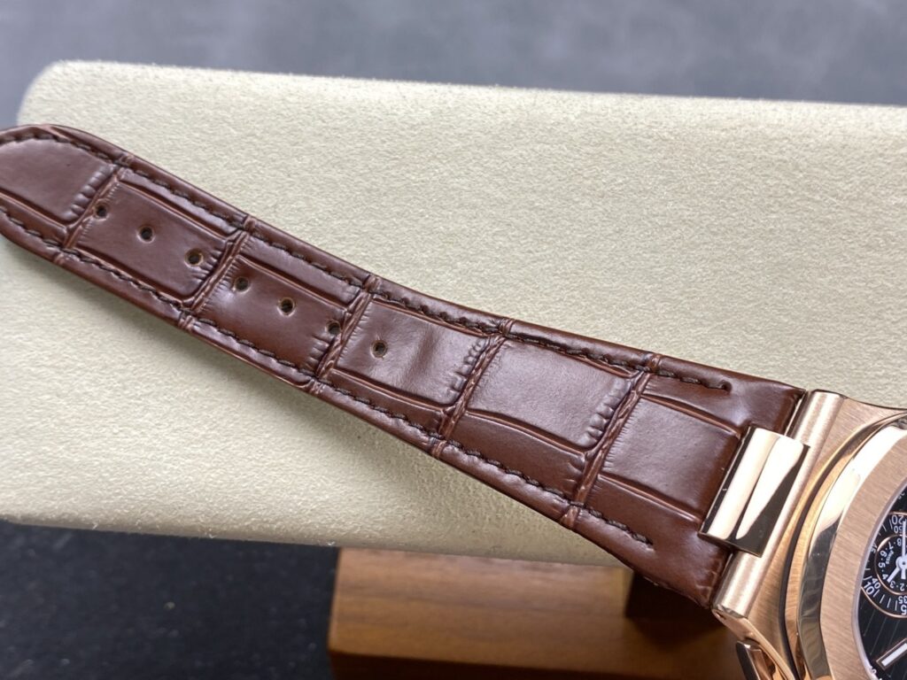 Super Clone Patek Philippe Nautilus Chronograph 5980/1AR-001 40.5mm Black Dial — clasp and links