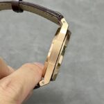 Super Clone Audemars Piguet Royal Oak 15450OR 37mm White Dial Rose Gold — bracelet detail