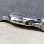 Super Clone Patek Philippe Nautilus 5712/1A-001 Blue Steels — case and bezel