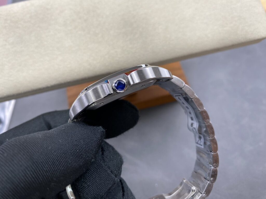 Super Clone Cartier Santos de Cartie Larger WSSA0018 39.8mm Miyota.9015 — bracelet detail