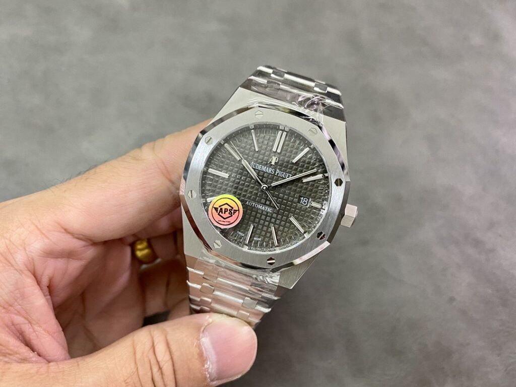 Super Clone Audemars Piguet Royal Oak 15400ST 41mm Grey Dial Steel — movement / caseback view