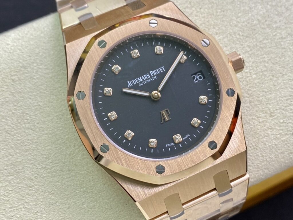 Super Clone Audemars Piguet Royal Oak “Jumbo” Extra-Thin 15207OR.OO.1240OR.01 39mm Black Dial Rose Gold – — view 10