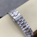 Super Clone Patek Philippe Nautilus 5811/1G-001 40mm “MODIFY” Blue Dial Steel — clasp and links