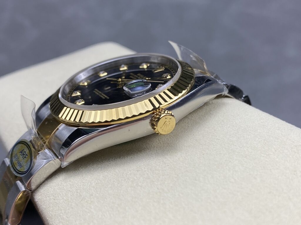 Super Clone Rolex Datejust Black Diamond Dial 126333-0005 41 mm — bracelet detail