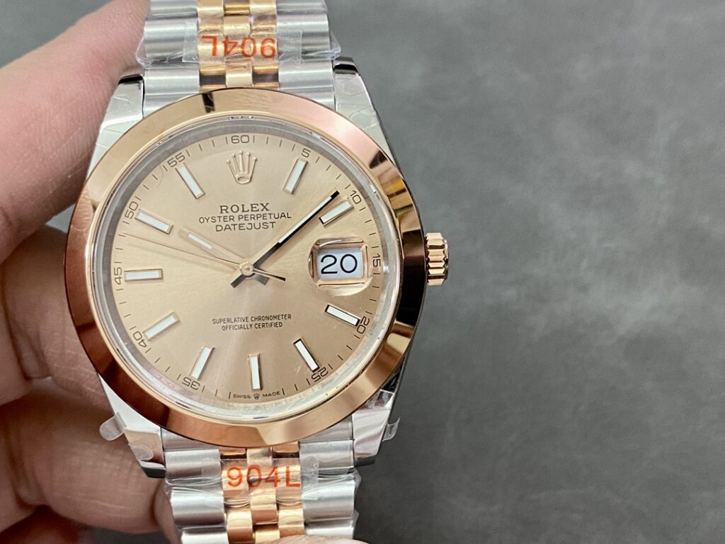 Super Clone Rolex Datejust Champagne Dial 126303-0010 41 mm — dial close-up