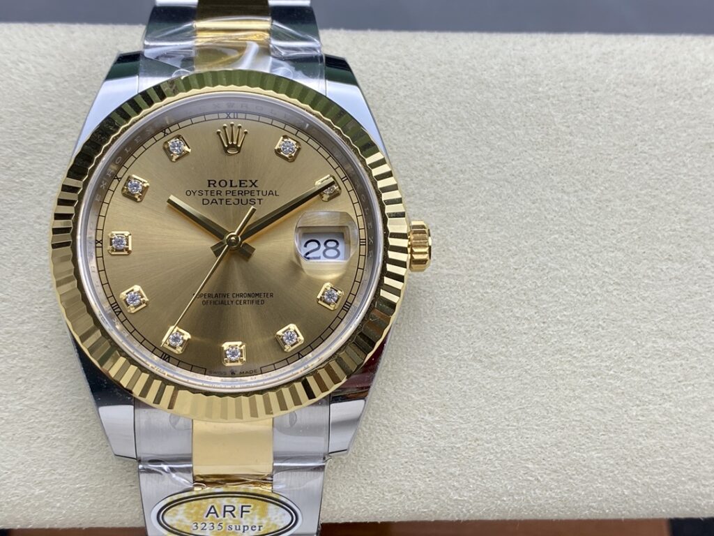 Super Clone Rolex Datejust Champagne Diamond Dial 126333-0011 41 mm — dial close-up