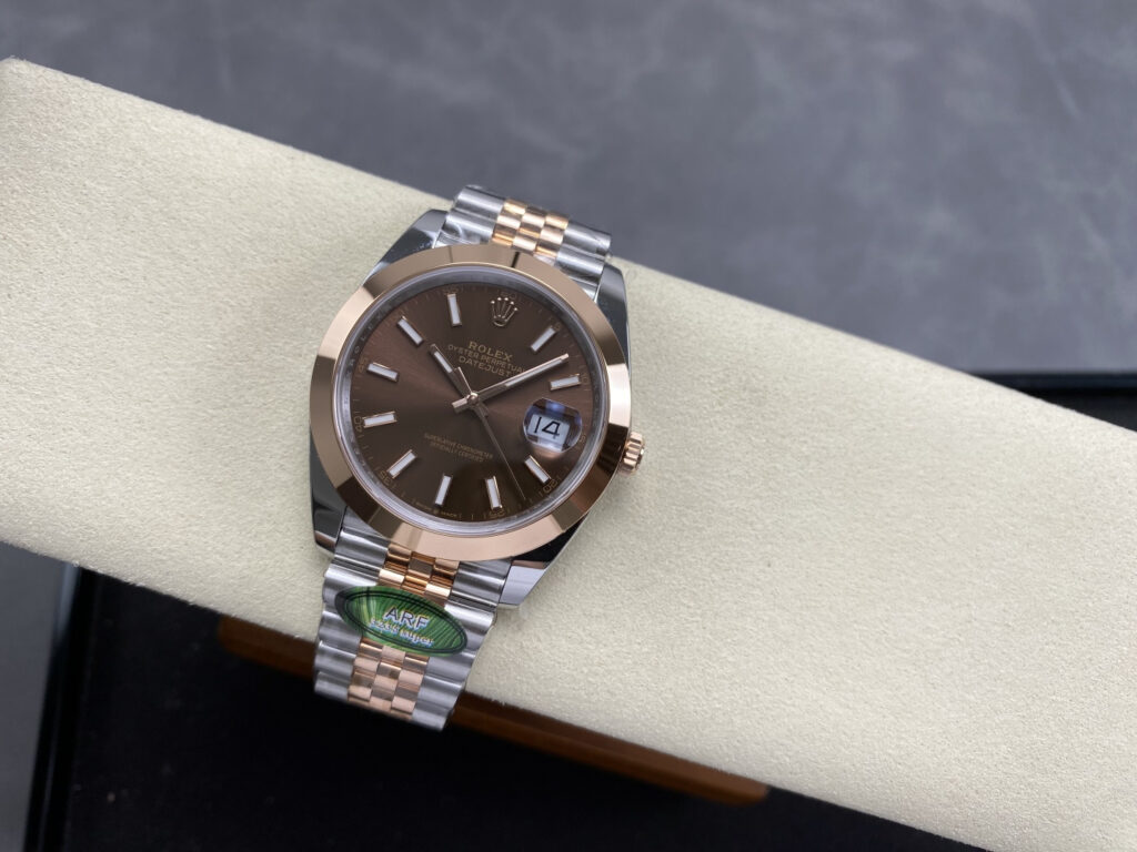 Super Clone Rolex Datejust Chocolate Dial 126201 Jubilee 36 mm — movement / caseback view