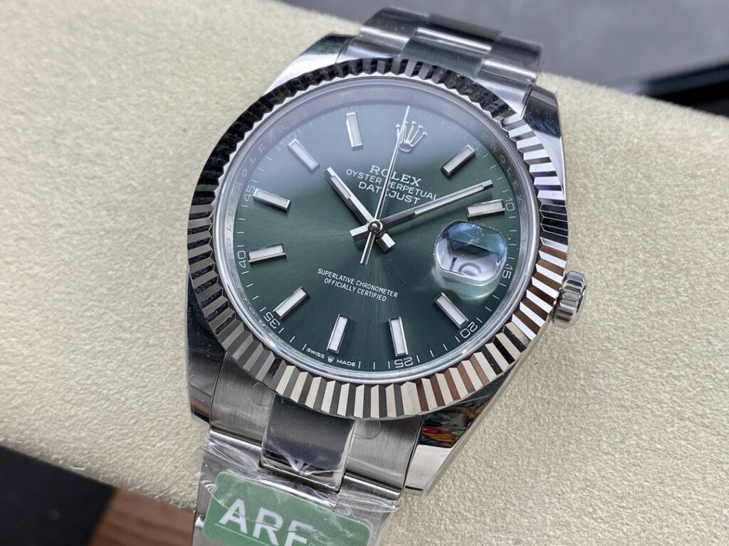 Super Clone Rolex Datejust Mint Green Dial 126334-0027 41 mm — view 9
