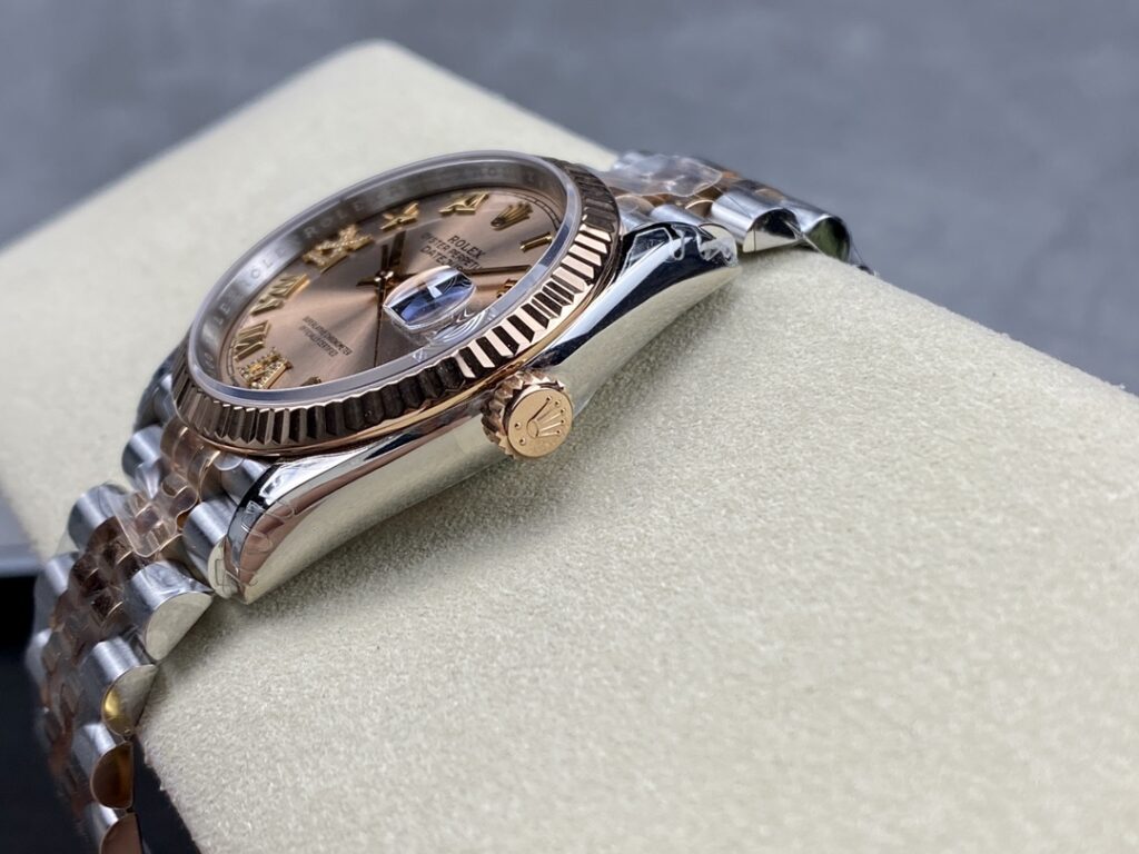 Super Clone Rolex Datejust Rosé Dial 126231-0027 36 mm — bracelet detail