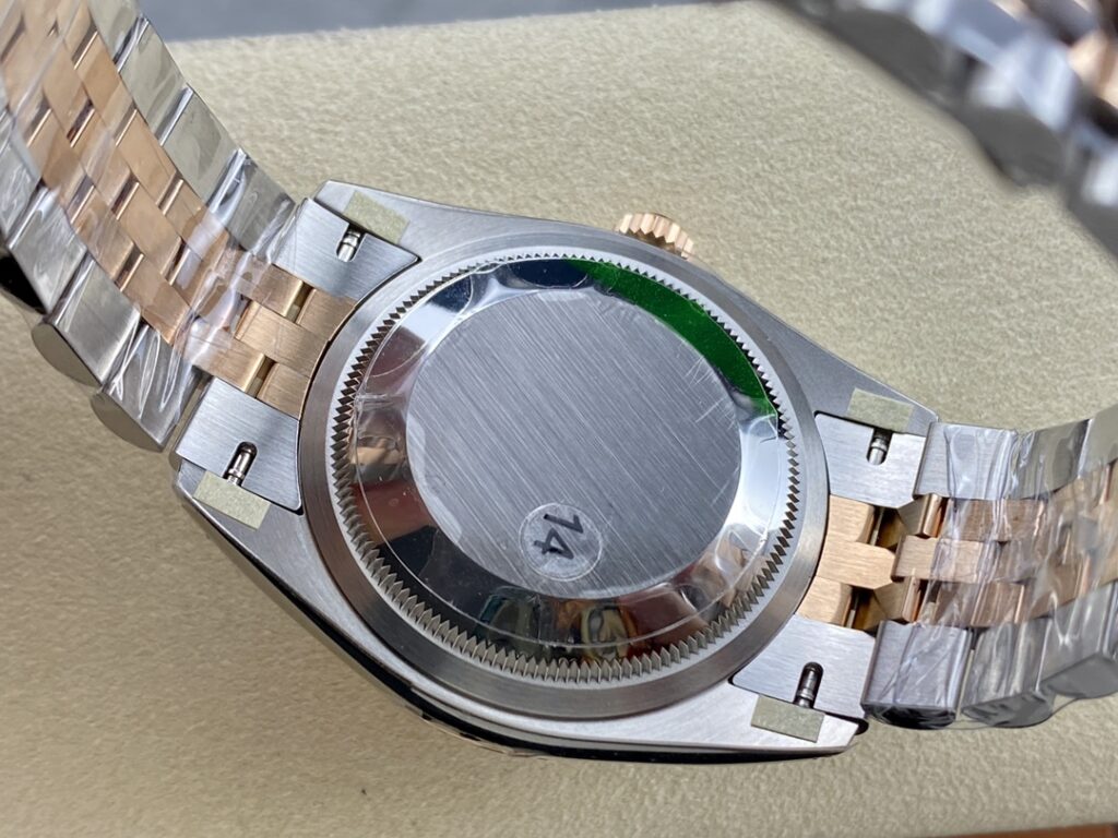 Super Clone Rolex Datejust Rosé Dial 126231-0027 36 mm — clasp and links