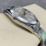 Super Clone Rolex Datejust Silver Dial 126334-0003 41 mm — bracelet detail