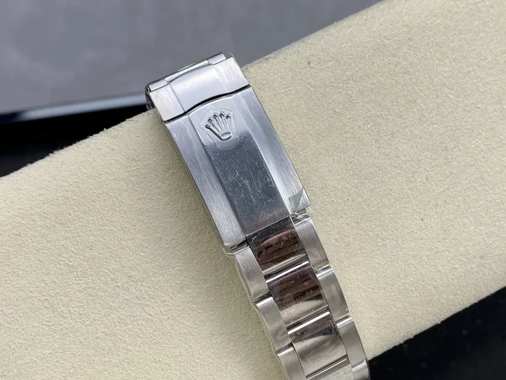 Super Clone Rolex Datejust Silver Dial 126334-0003 41 mm – Swiss SuperClone