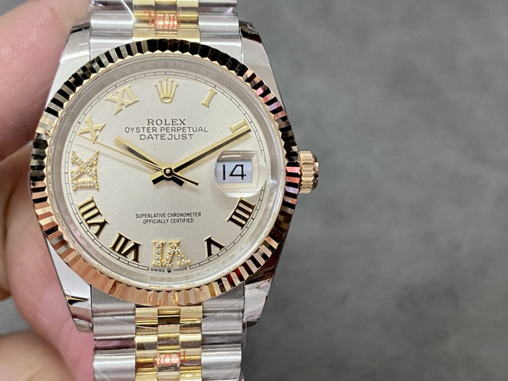 Super Clone Rolex Datejust Silver Roman Diamond Dial 126233-0031 36 mm — dial close-up