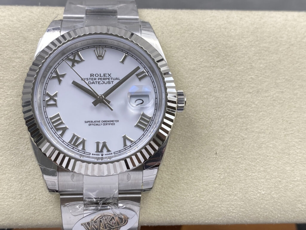 Super Clone Rolex Datejust White Roman Dial 126334-0023 41 mm — dial close-up