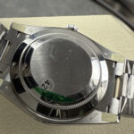 Super Clone Rolex Day-Date Bright Black Dial 228236-0003 40 mm — clasp and links