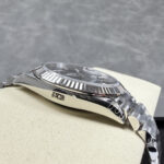 Super Clone Rolex Day-Date Bright Black Dial 228236-0003 40 mm — side profile