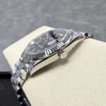 Super Clone Rolex Day-Date Bright Black Dial 228236-0003 40 mm — bracelet detail