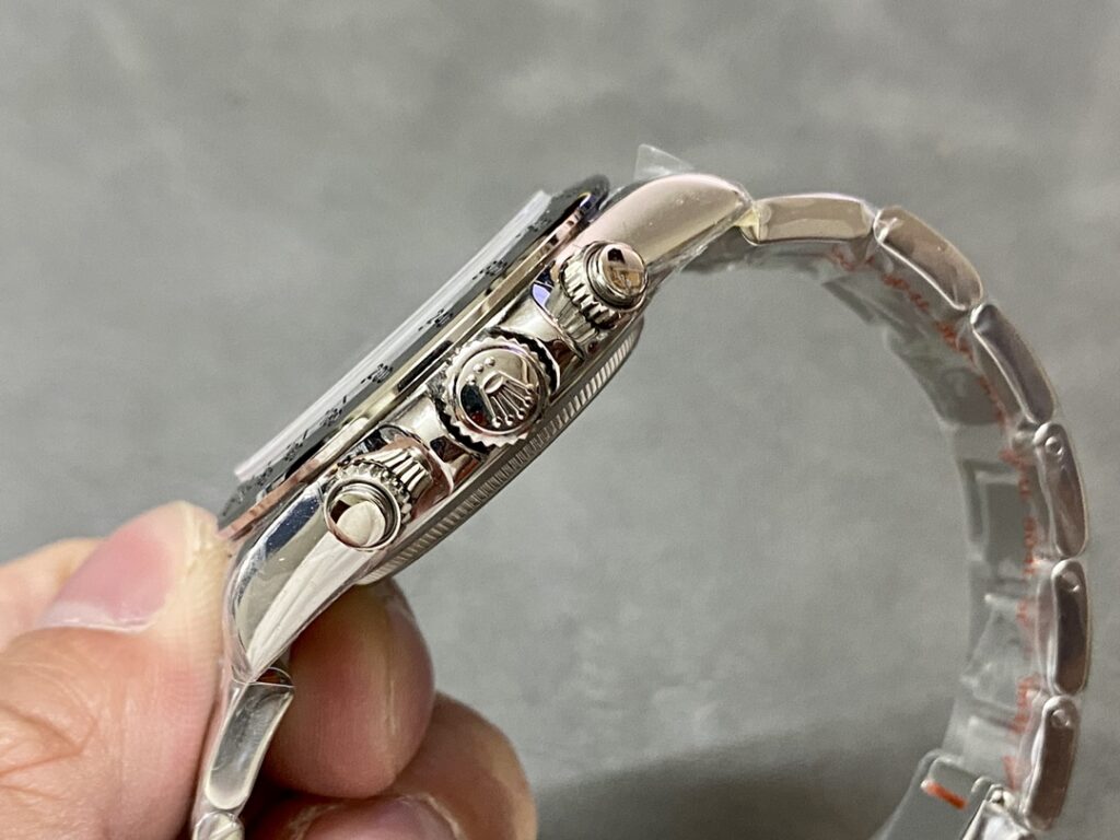 Super Clone Rolex Daytona Black Dial 116520 — case and bezel