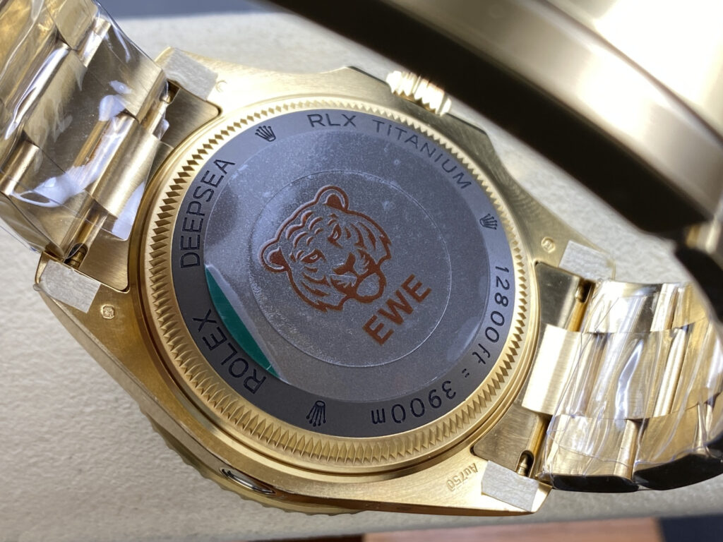 Super Clone Rolex Deepsea Sea-Dweller 136668LB 2024 — view 9