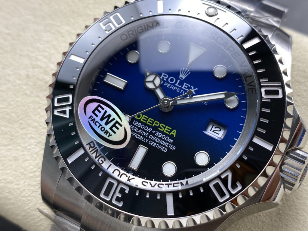 Super Clone Rolex Deepsea Sea Dweller — bracelet detail