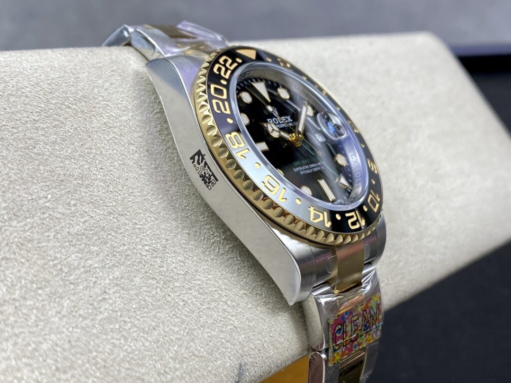 Super Clone Rolex GMT-Master II Black Dial 80295 — bracelet detail