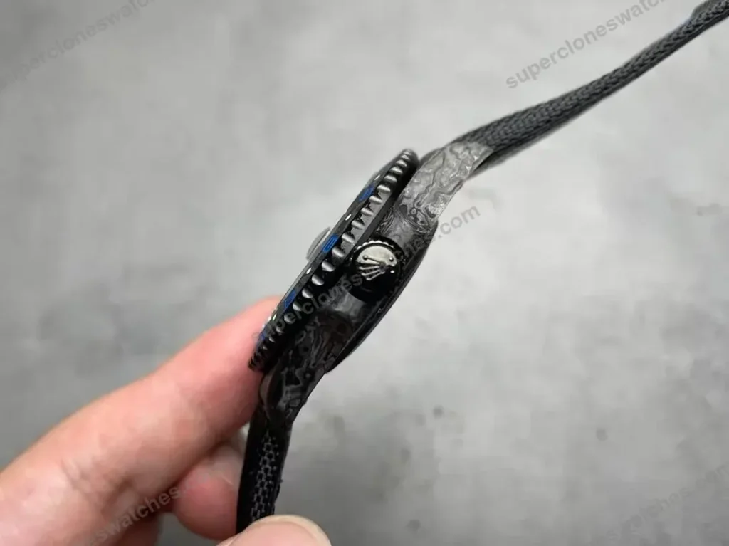 Super Clone Rolex GMT-Master II DIW Carbon Blue Accent 126710 – Swiss SuperClone - photo 4